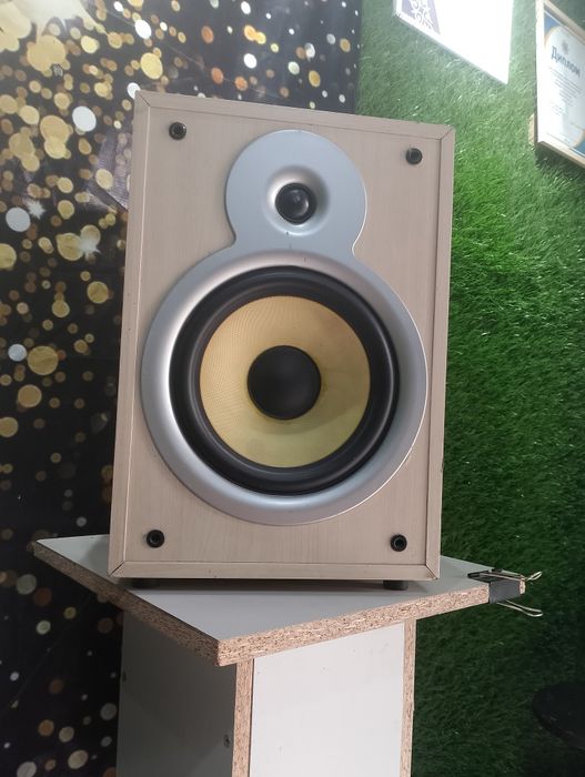 AKG mic жане microlab l3