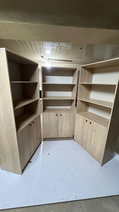 Mebil katta va kichik