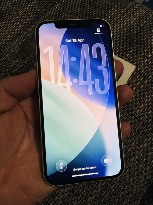 iPhone 12 Green – 64 GB – Full original, la cutie