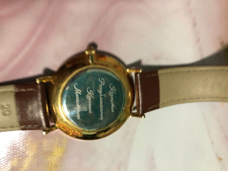 Армейские часы.