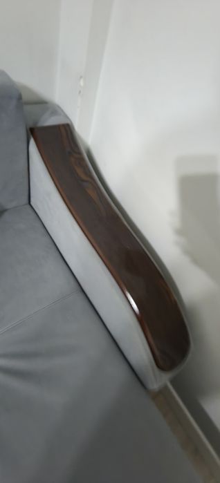 Продам диван хороший состояние