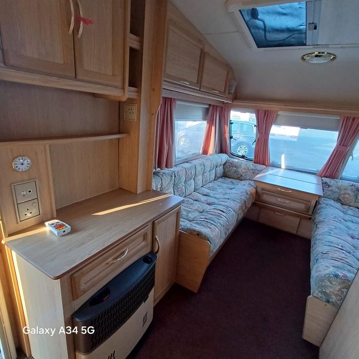 rulota de vanzare Swift 2001 neinmatriculata, mica și usoara