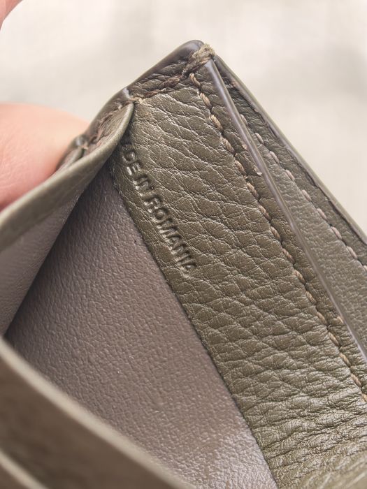 Burberry Tall B Cardholder