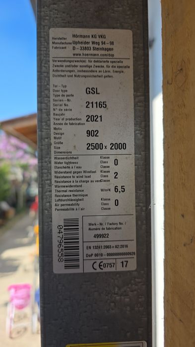 De vânzare! Usa garaj