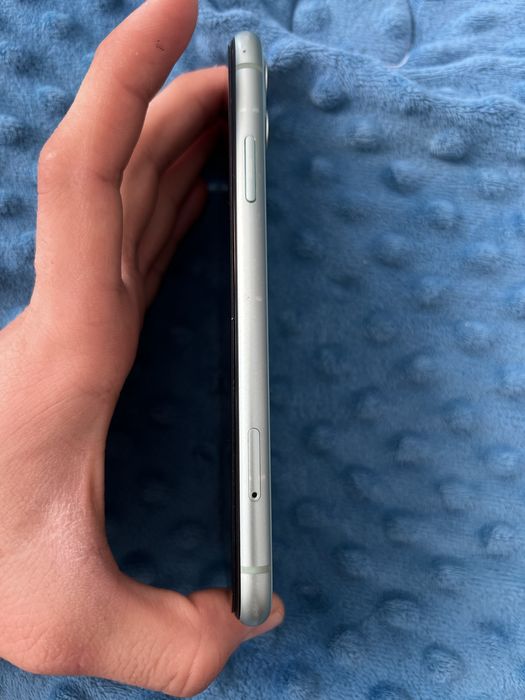 Айфон 11 документ, каровка бар. Акум 76