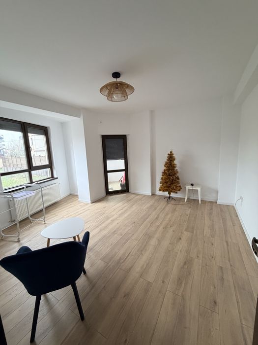 Apartament de inchiriat
