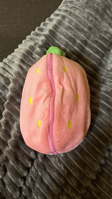 дышащий заяц клубника