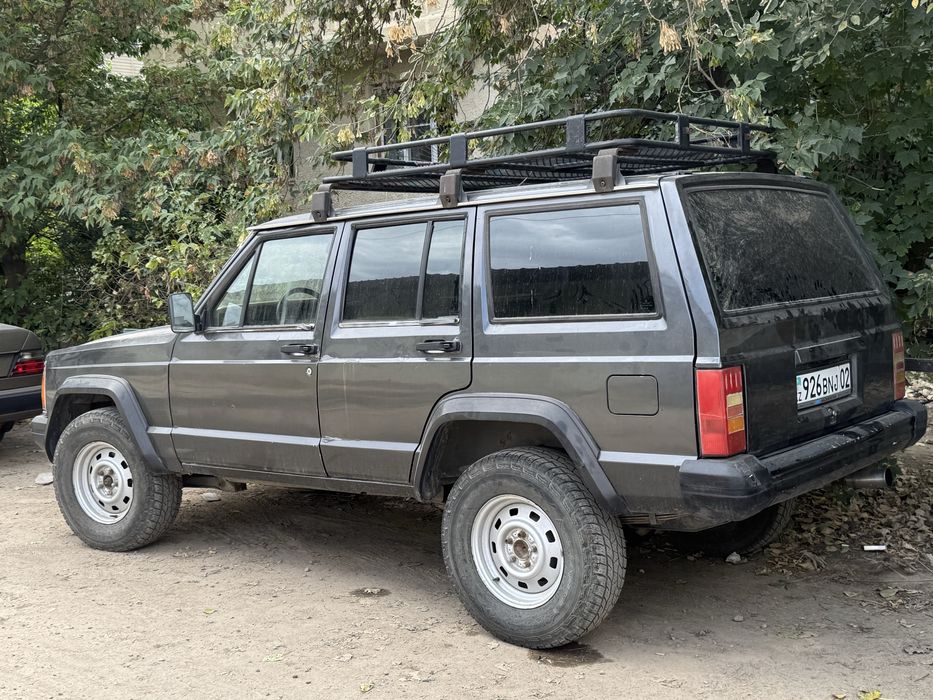 Jeep Cherokee Продам или обмен на мото