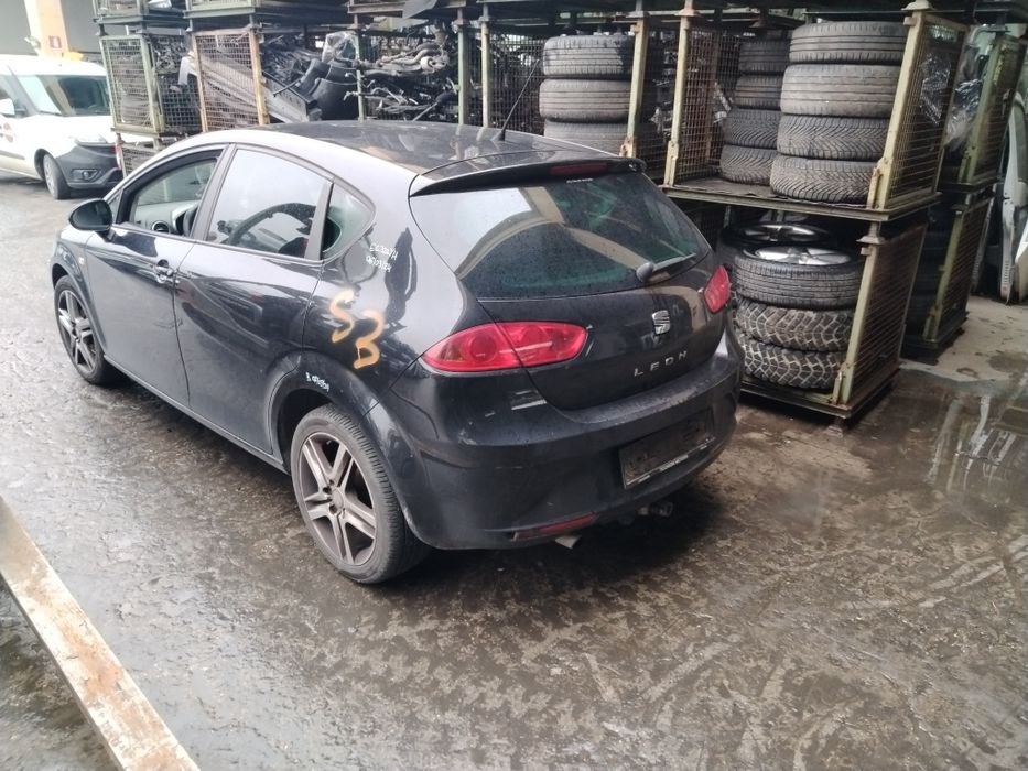 Сеат Леон/Seat leon1.9 TDI 2010г