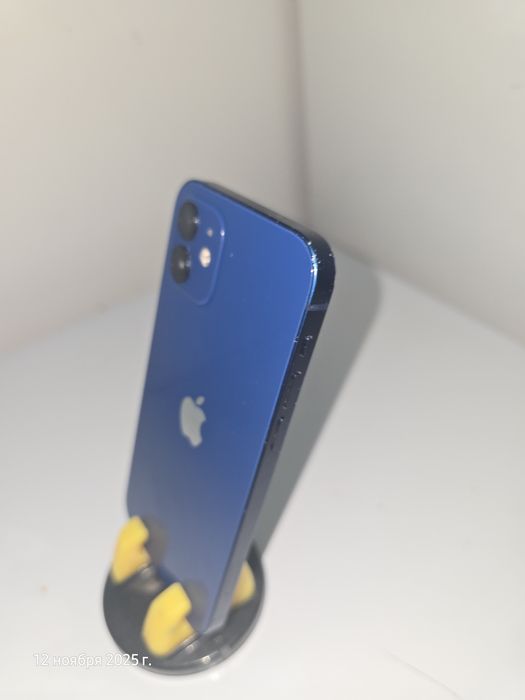 IPhone 12, 64 гб