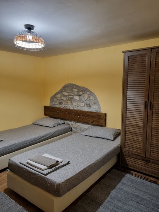 Продава се Къща в с. Ефрем, Област Хасково - 170 кв.м за 677 €/кв.м - Снимка #2