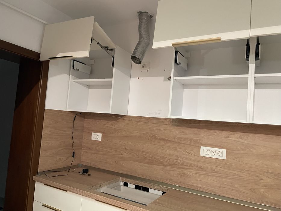 Mobila de bucatarie,facuta la comanda