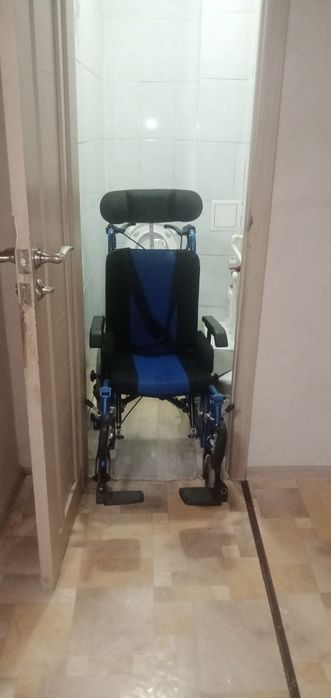 Инвалидная коляская
