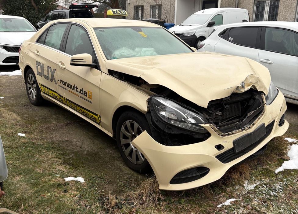 MERCEDES E200 BLUETEC EURO 6 motorul +cutia nu sunt afectate km reali