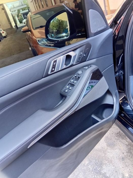 BMW X5 xDrive 40i 2024 год