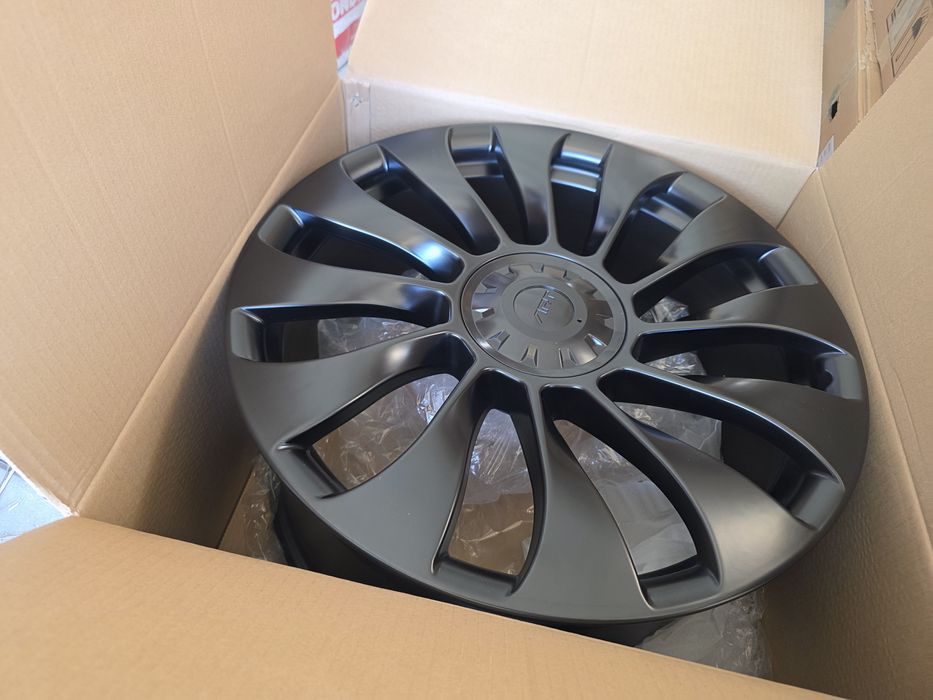 Jante de aliaj pentru Tesla pe 20 marca silver line  model trenton