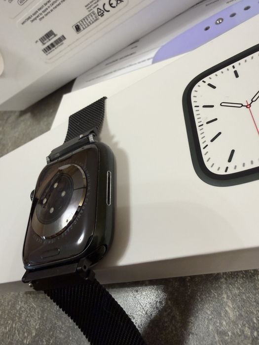 Apple Watch Series 7 - 45mm