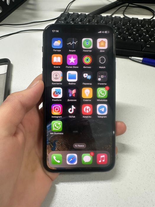 Продам айфон 11 про 64гб