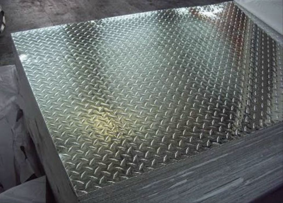 Tabla striata din aluminiu! De orice grosime/dimensiune!!!