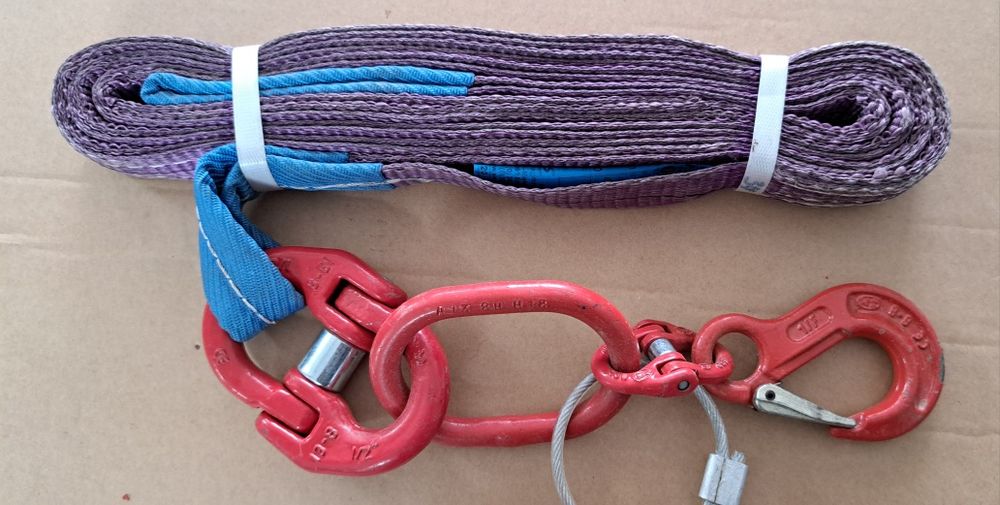 Sufă Tractare Chingă 3 M, 4 cm Lată 1 Tonă Complet cu sistemul Metalic