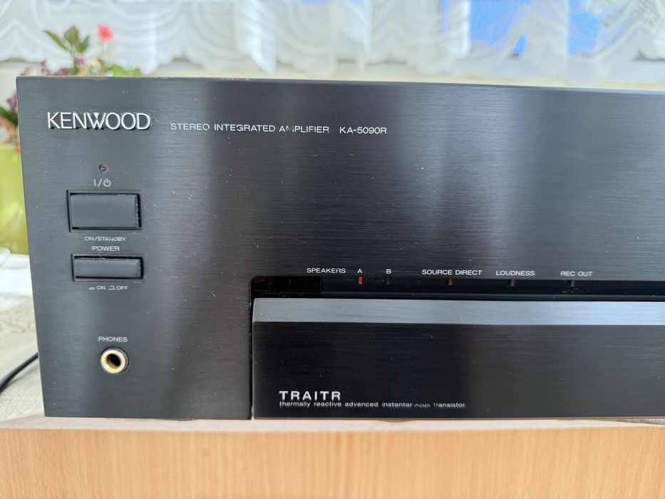 Kenwood KA-5090r Стерео усилвател