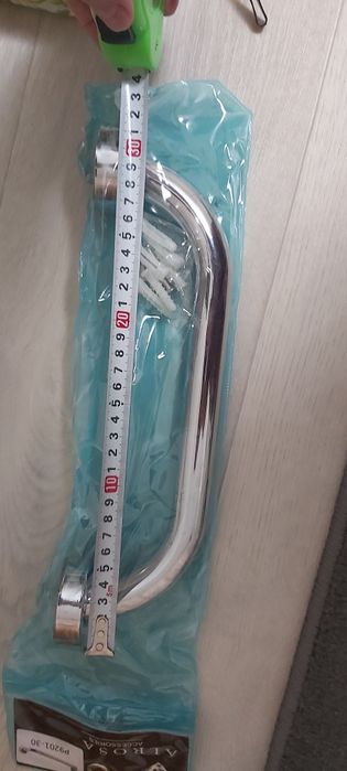 Ручка поручень в ванную