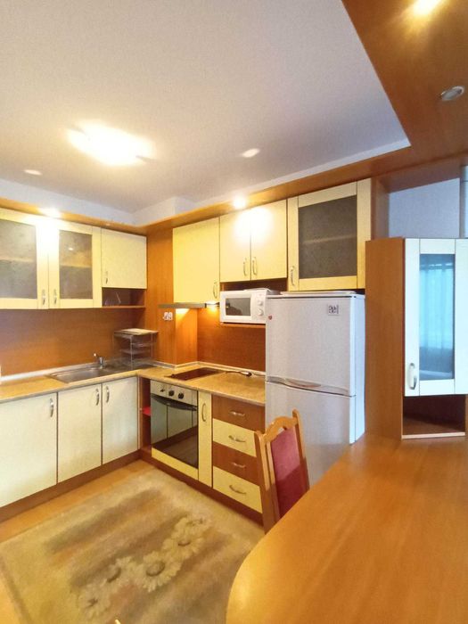 Дава се под наем Двустаен апартамент в Варна, Окръжна болница - 65 кв.м за 550 € - Снимка #2