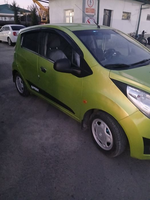 Spark 2 lux kanditsaner bor