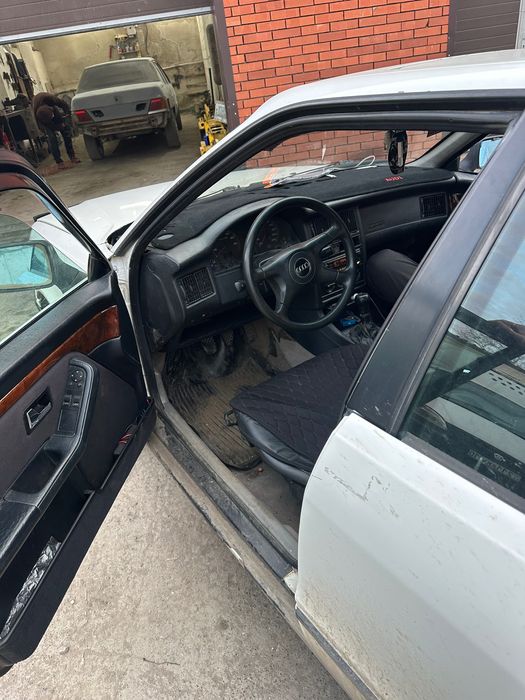 Audi 80 b4 1992г