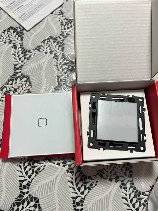 Set 2 Întrerupătoare Smart Wi-Fi (Alb Nou + Negru 3-Gang)