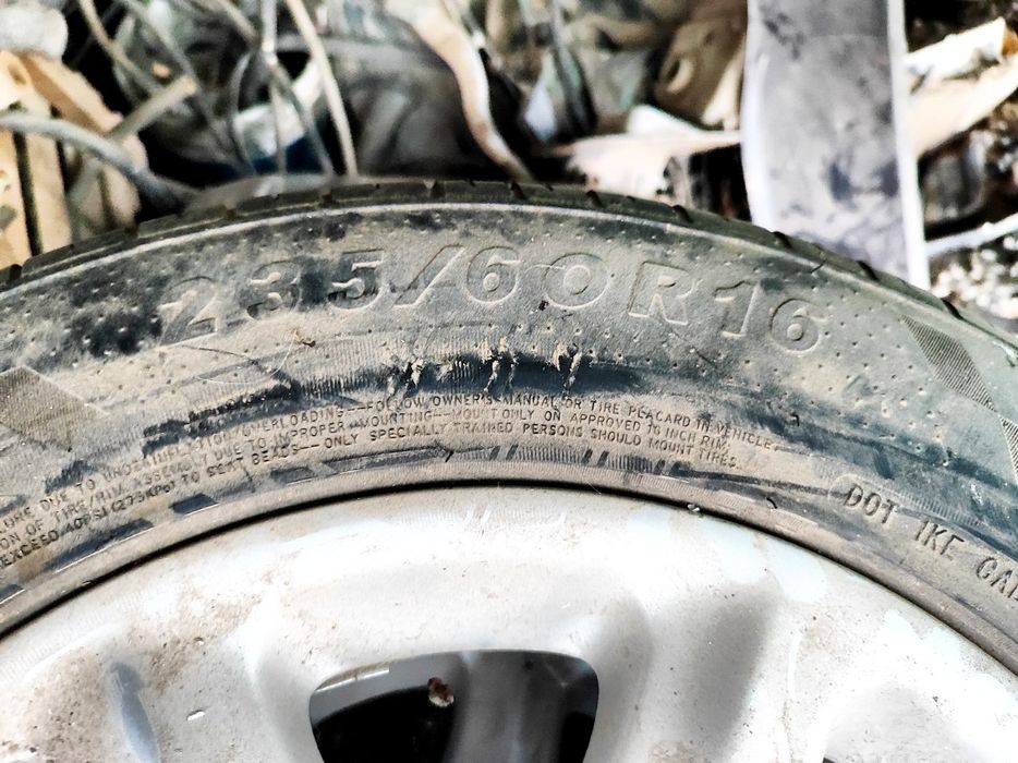 Diska+balon Sotiladi R16 Mercedes-Benz