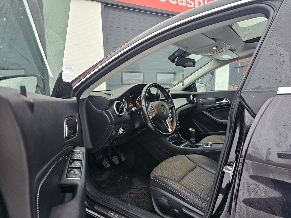 Mercedes CLA 2014 / Panoramic/ Navi/ Manual