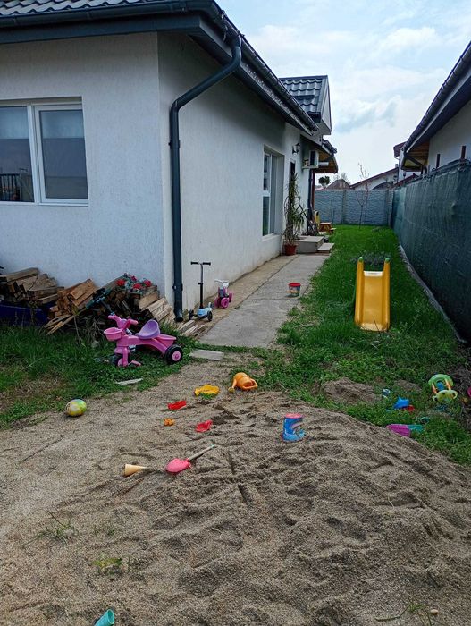 Casa individuala cu terasa mare - Cornetu, aproape de A0 si Bucuresti