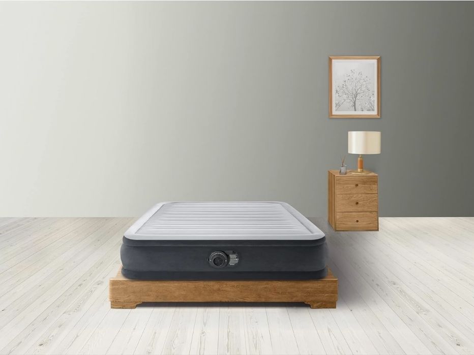 Надувная кровать