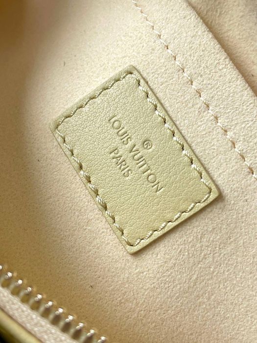 Geanta Louis Vuitton OnTheGo