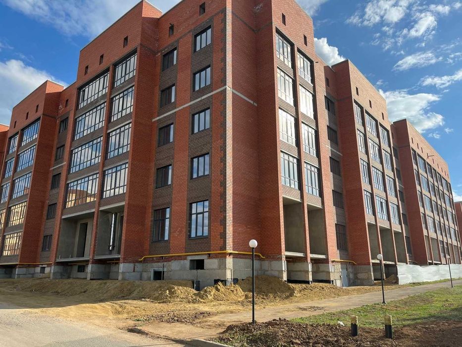 Продам 2 комнатную на Батысе