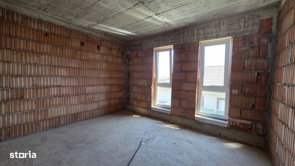 Duplex 5 camere | despartit prin garaj, 117 mp utili | teren 340 mp |