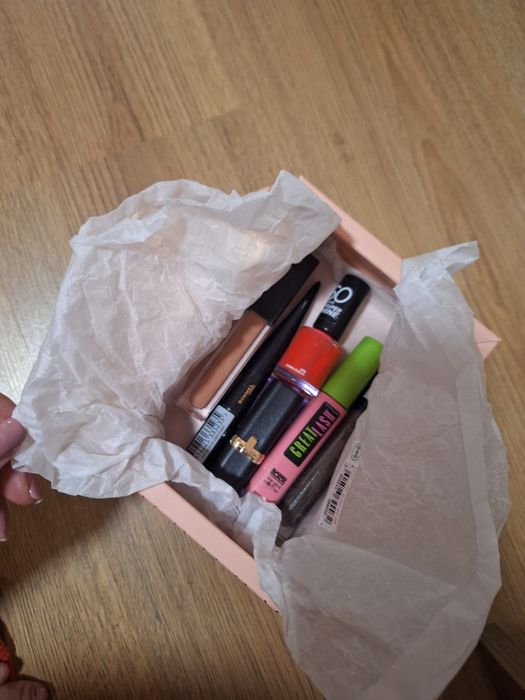 Подаръчен Комплект, Оригинална Козметика