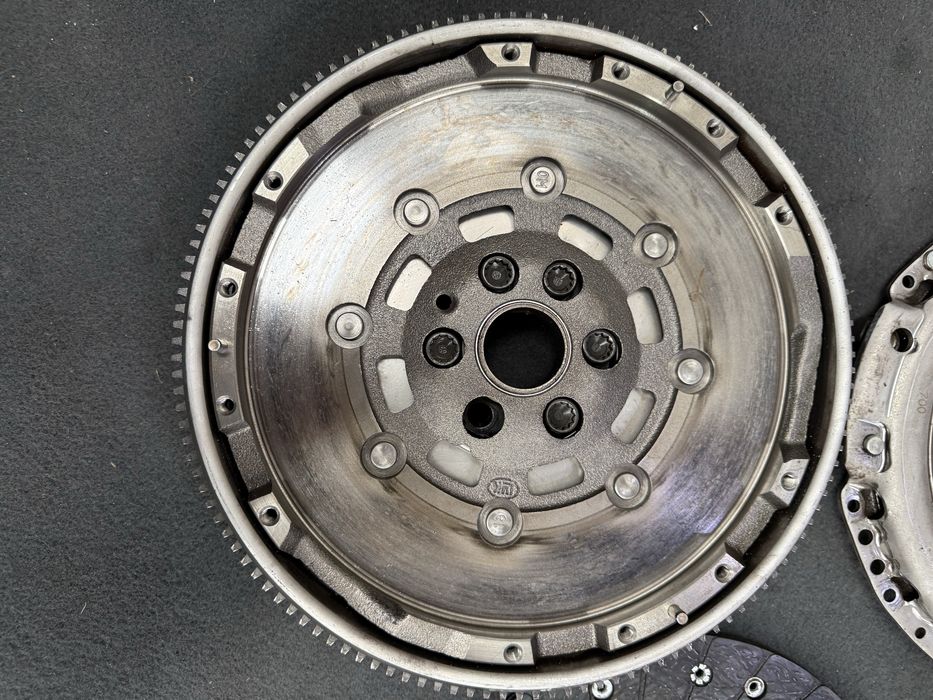 Volanta masa dubla ambreiaj placa motor ALH  1.9 skoda vw
