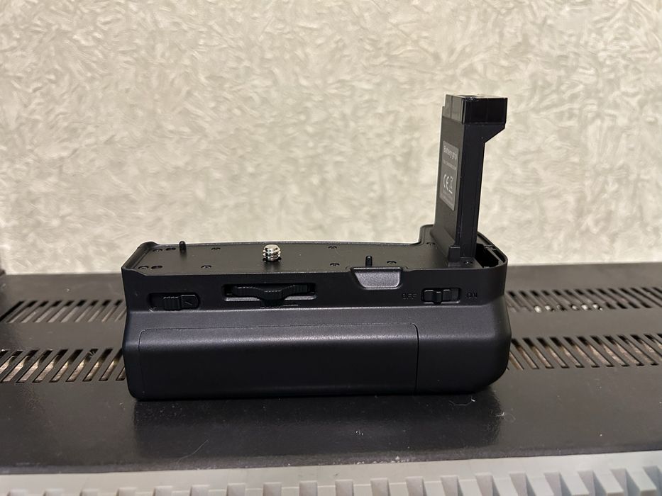 Батарейная ручка Canon RP