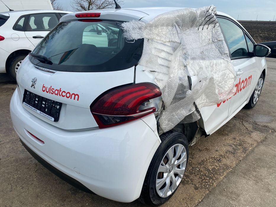 Peugeot 208 1.6 BlueHDi, 75 hp, 5 sp., 121 000 km., 2018, engine BHW