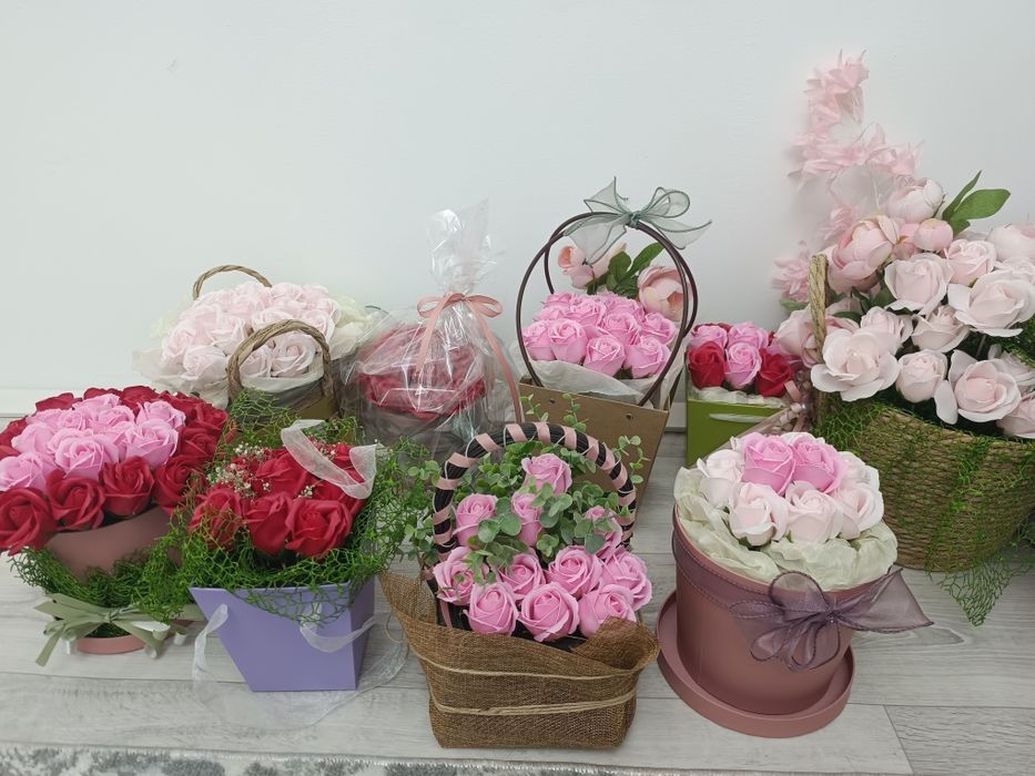 Букеты из мыльных роз