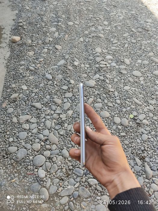 Redmi Note 10 s tinniq holatda