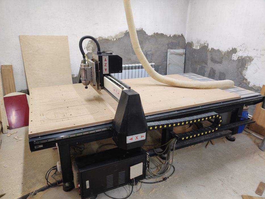 Фрезерный станок с ЧПУ 1325