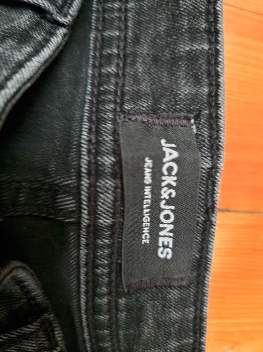 Мъжики дънки JACK & JONES