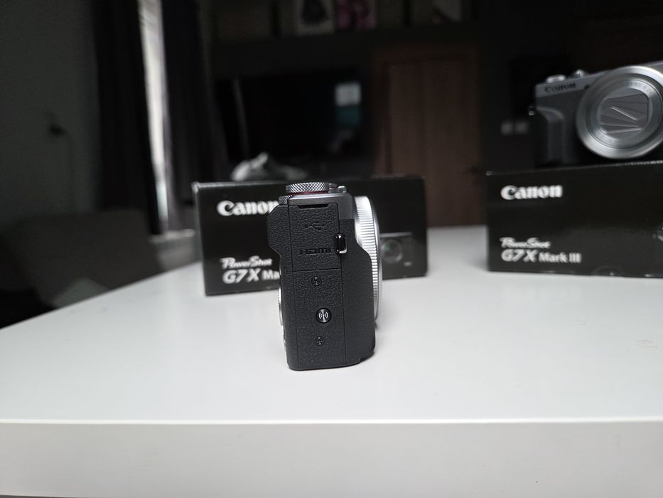 Canon PowerShot G7X Mark III SILVER - Чисто нов