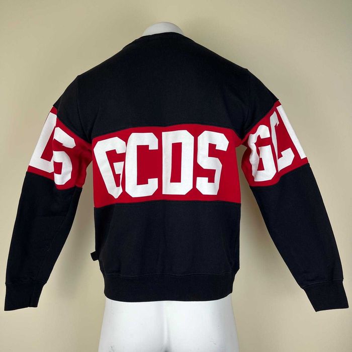 Суитшърт на GCDS