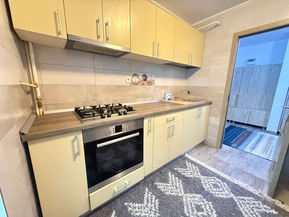 [PF] De inchiriat - Apartament cu 2 camere, decomandat - Moara de foc