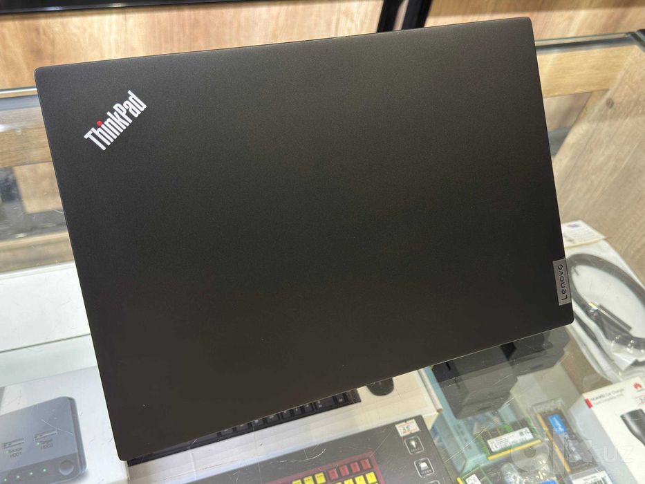 Lenovo ThinkPad E14 Gen2 Core i5-1135G7 ram 8 ssd 128