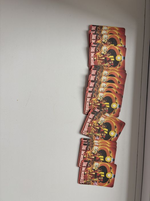 продам карточки игральные как фишки